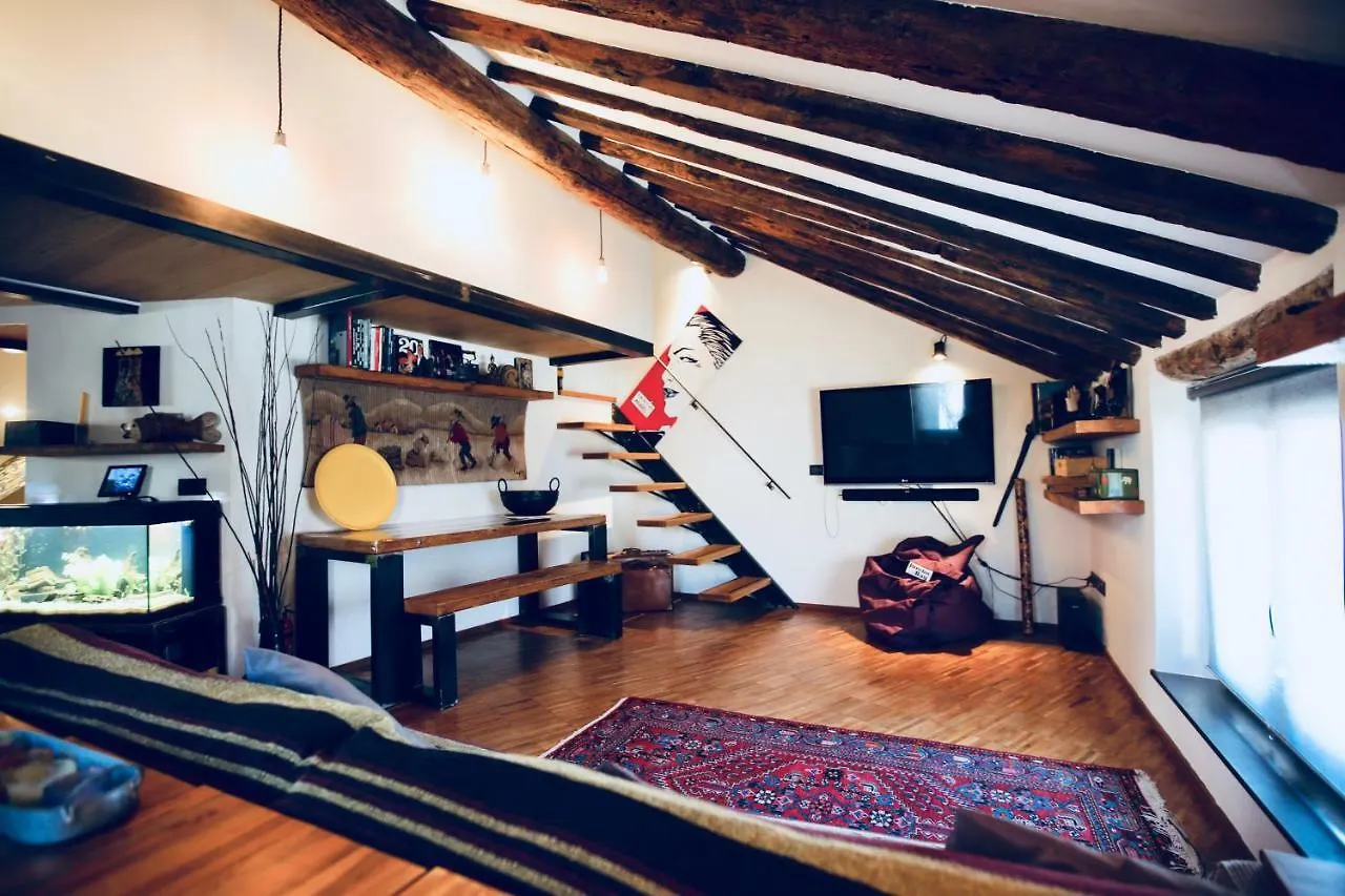 Ferienwohnung G.A.P. Genova Aquarium Pentahouse